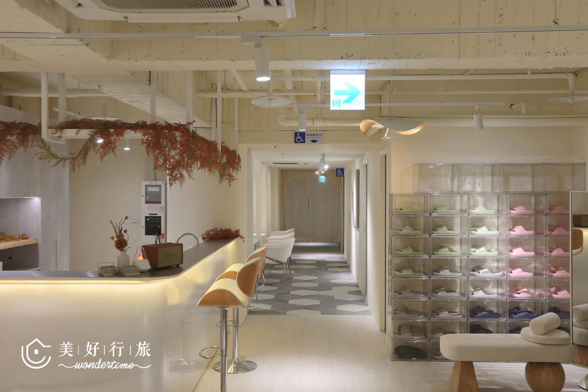 Wondertime3- Hankou' Inn 'Taipei Main Station Exterior foto